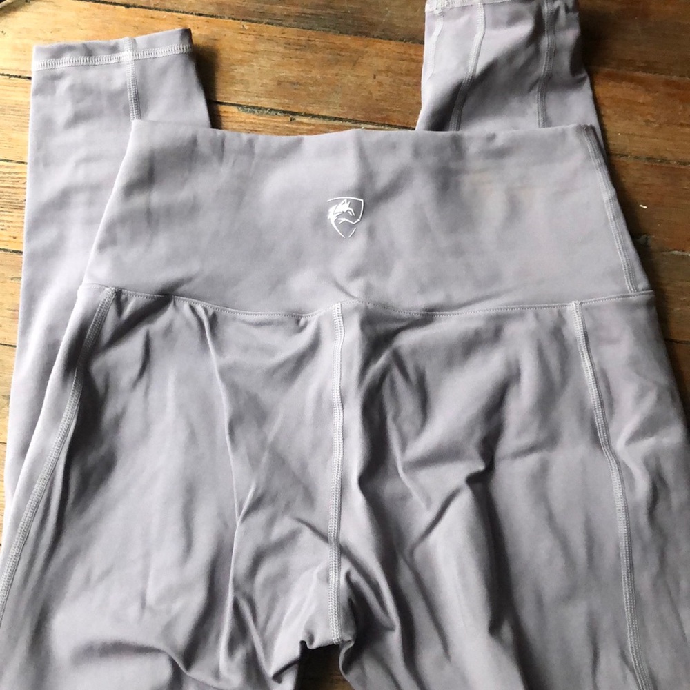 Alphalete Meridian Leggings
